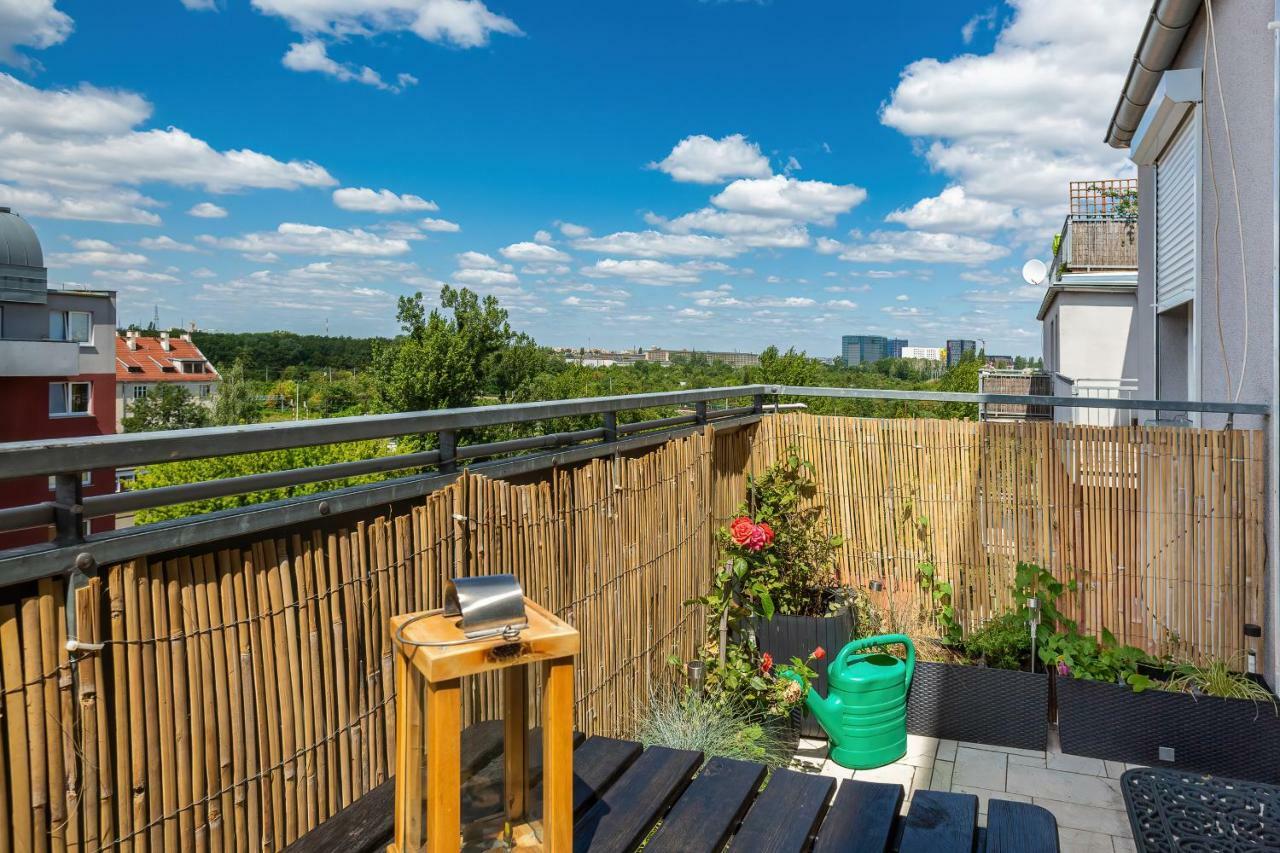 Apartments Wroclaw Manganowa By Noclegi Renters Exterior photo